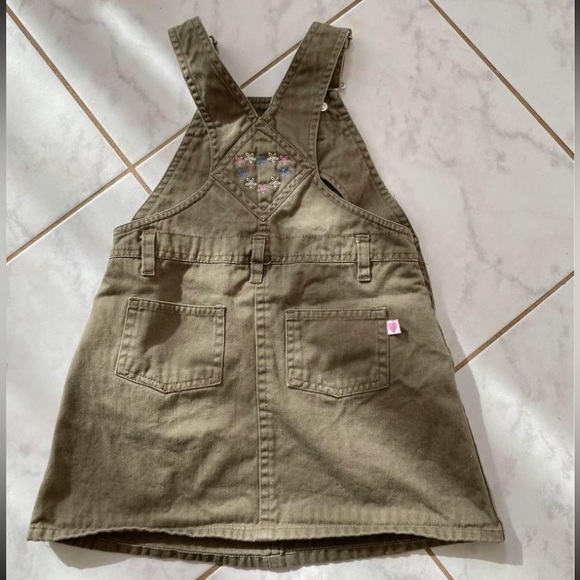 Vintage Khaki overalls dress with embroidered heart. 
size 2T - Picture 2 of 3